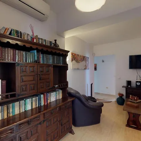 Casa Con Piscina Privada En Villa